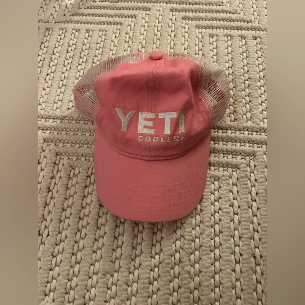 Yeti Cooler Women’s Sporty Pink and White Baseball Cap Hat
